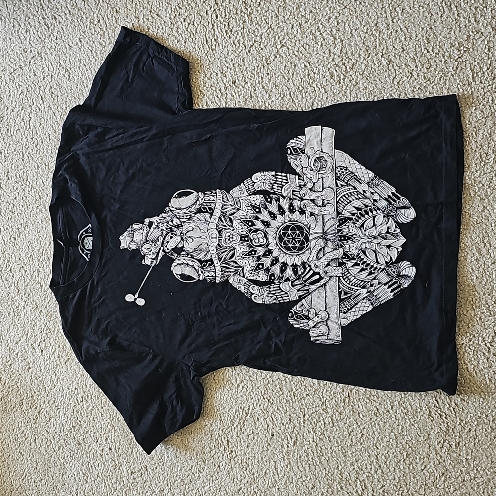 Open mind co. Organic cotton frog  shirt